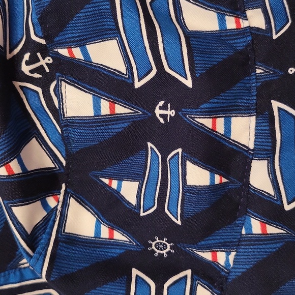 Floatimini sailboat sun hat with chin strap - Picture 4 of 4